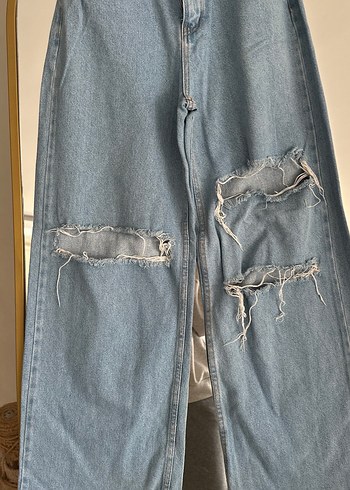 Gri Yırtık Detaylı Geniş Kesim Midi Kot Pantolon - Görsel 3