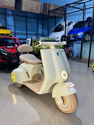 Akülü Araba Motorsiklet
