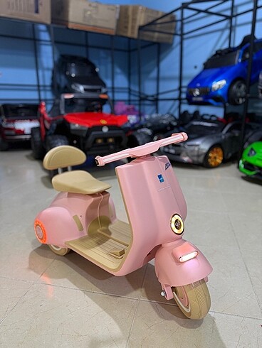 Diğer Akülü Araba ANKARA motorsiklet vespa