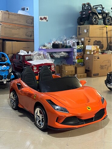 Beden Akülü Araba 24V Dev Ferrari 2 Kişilik Eva Lastik