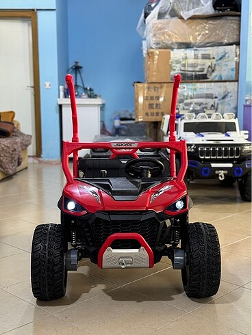 Beden kırmızı Renk Akülü Araba 4x4 Elektronik Açılır Kasa 24V Eva Teker