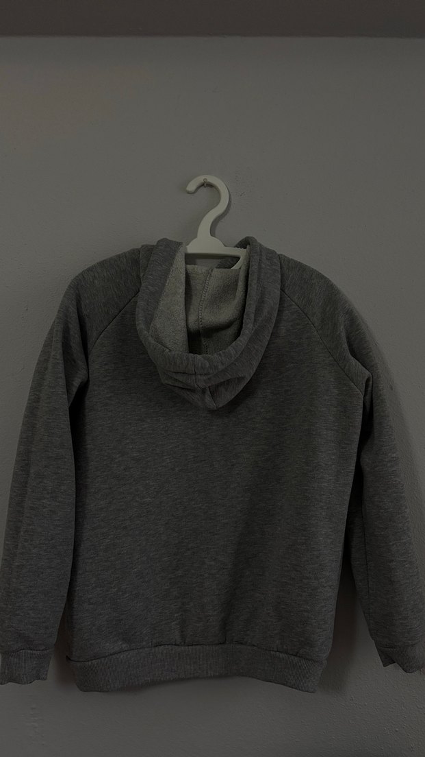 Kapüşonlu sweatshirt - Görsel 2