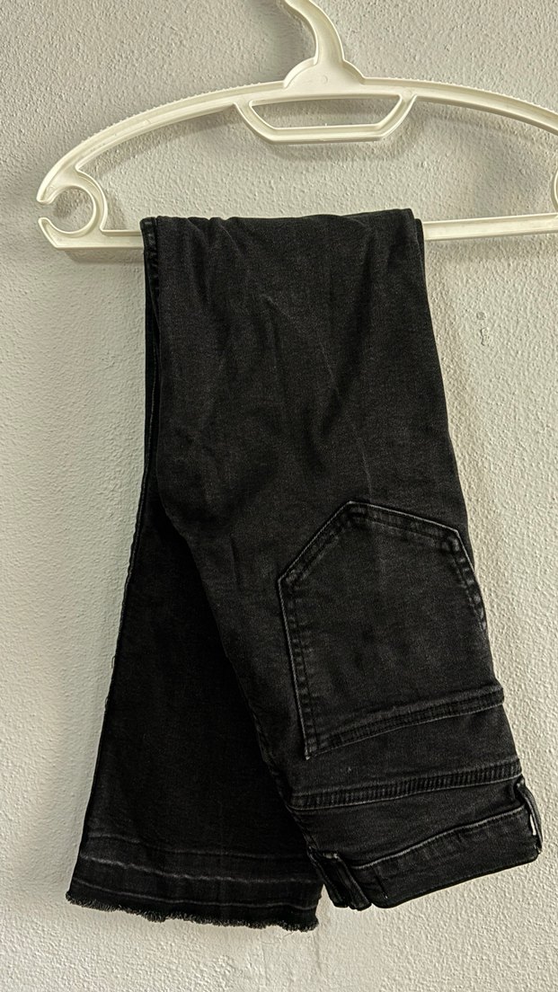 Kemerli Siyah Kadın Jean Pantolon - Görsel 3