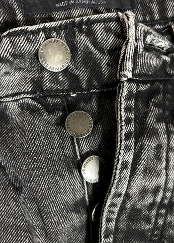 Gri Batik Desenli Bol Kesim Kadın Kot Pantolon - Görsel 2