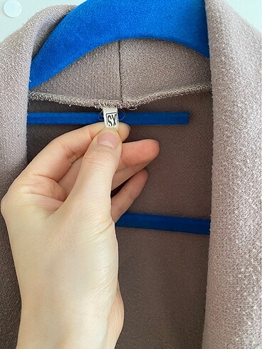 Önü bağlamalı kaban - Görsel 2