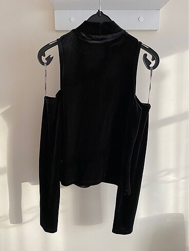 Omuz detaylı kadife bluz - Görsel 3