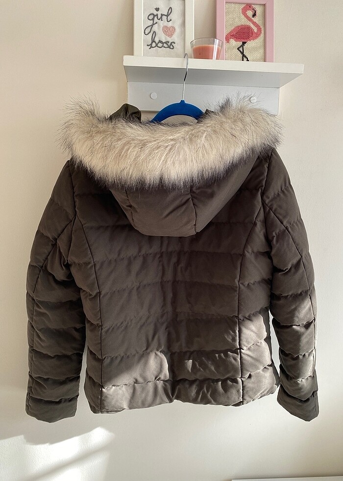 Kürklü şapkalı şişme mont - Görsel 5