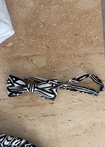 Erkek Çocuk Siyah Düğmeli Yelek, ceket , gömlek , papyon - Görsel 3