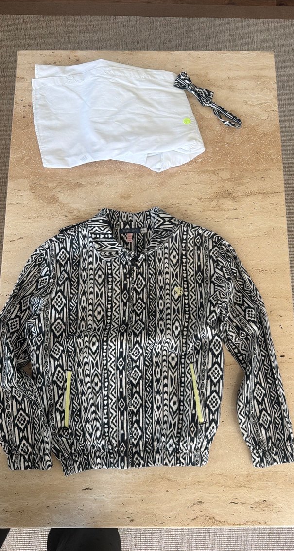 Erkek Çocuk Siyah Düğmeli Yelek, ceket , gömlek , papyon - Görsel 2