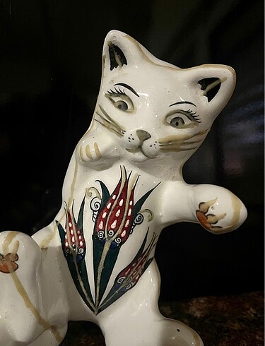 Kütahya Porselen Kütahya Porselen Çini Kedi Biblosu Obje Dekor Ürünü Antika