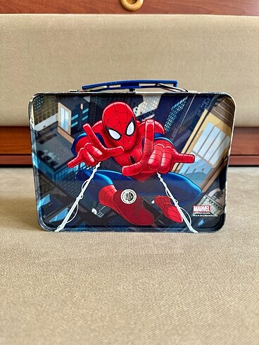  Beden Renk Spiderman Teneke Kutu Örümcek Adam Marvel Lisanslı