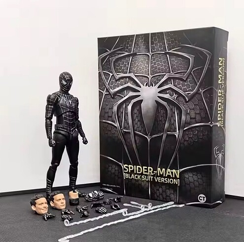 Spiderman Sam Raimi Black Suit Aksiyon Figürü Örümcek Adam Oyunc