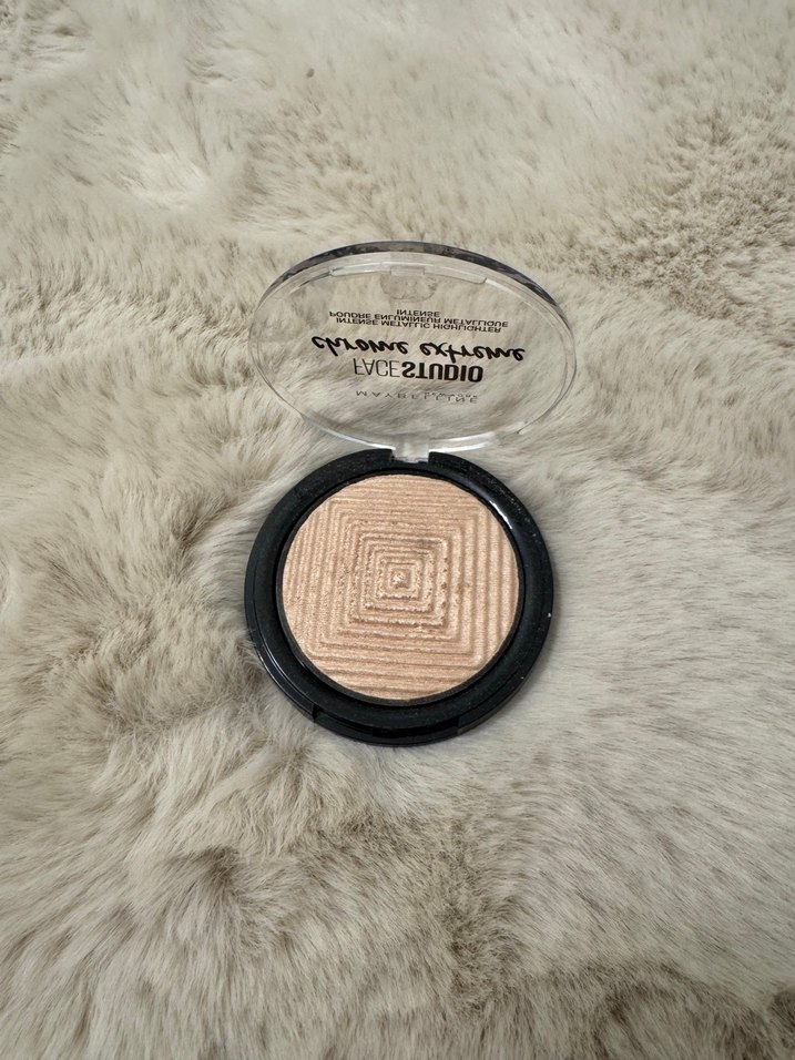 Maybelline Facestudio Chrome Extreme Pudra - Görsel 2