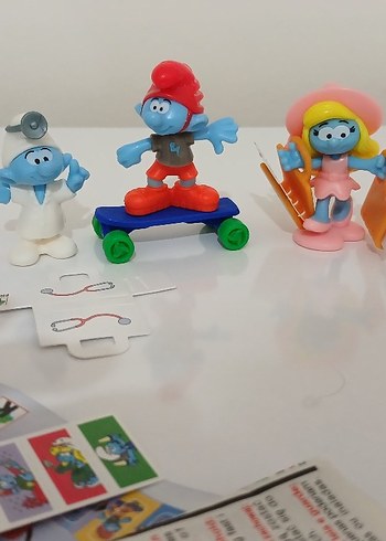 Beden Renk Renkli Mavi Şirinler Figür Seti