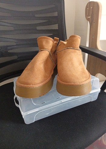 Ugg Bej Rahat Normcore Bot