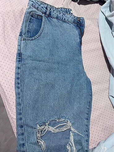 Defacto yırtık mom jeans