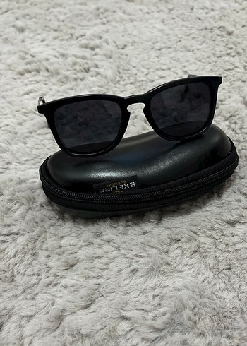 Ray Ban