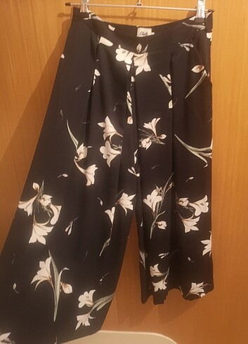 Desenli salaş midi pantolon 