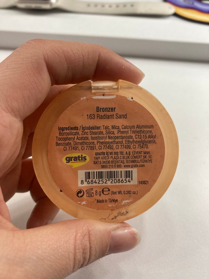 Işıltılı Bej Allık - Görsel 2