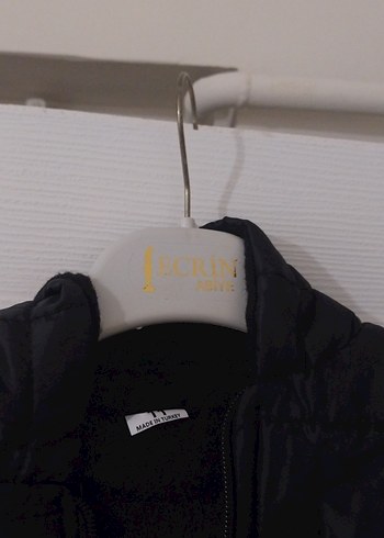 Erkek Çocuk Siyah Fermuarlı Mont - Görsel 3