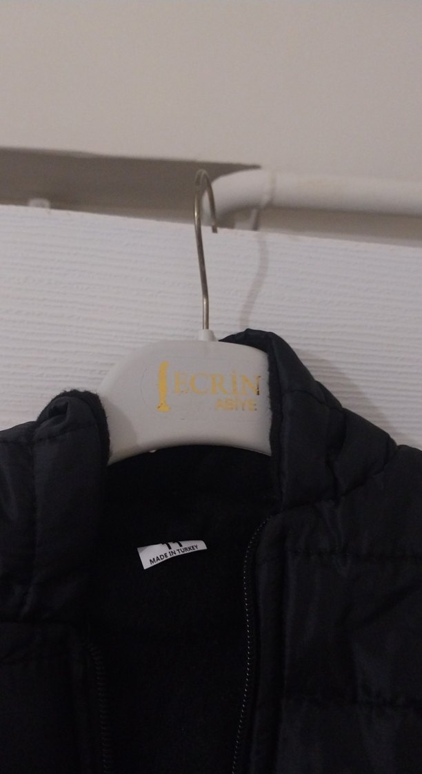 Erkek Çocuk Siyah Fermuarlı Mont - Görsel 3