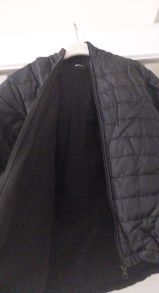 Erkek Çocuk Siyah Fermuarlı Mont - Görsel 2