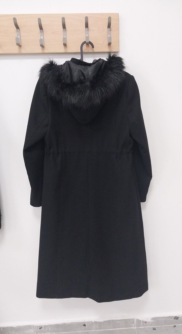 Siyah Kemerli Uzun Kadın Kaban - Görsel 5