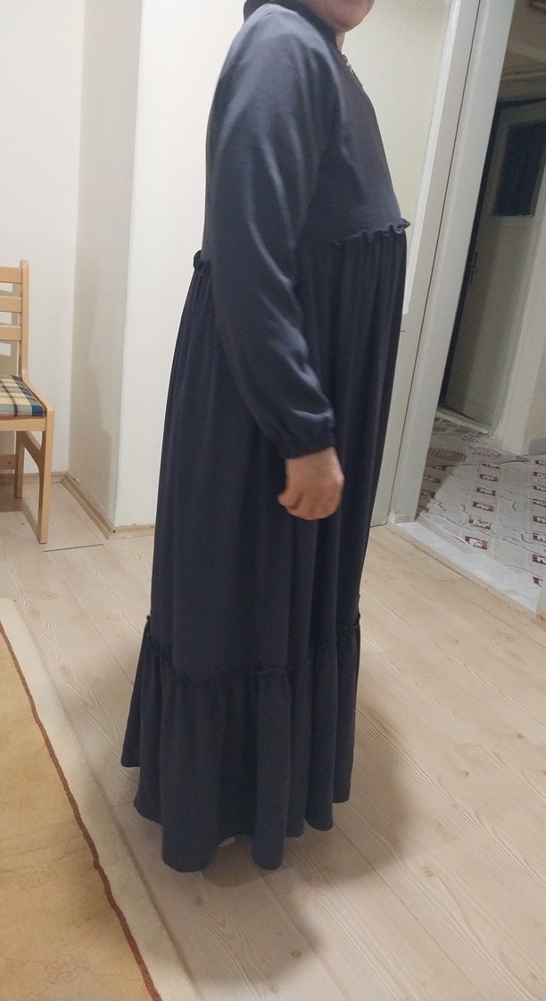 Kadın Gri Ruffle Detaylı Uzun Elbise - Görsel 4