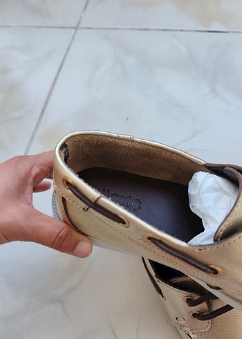 37 Beden Hotiç bayan ayakkabı