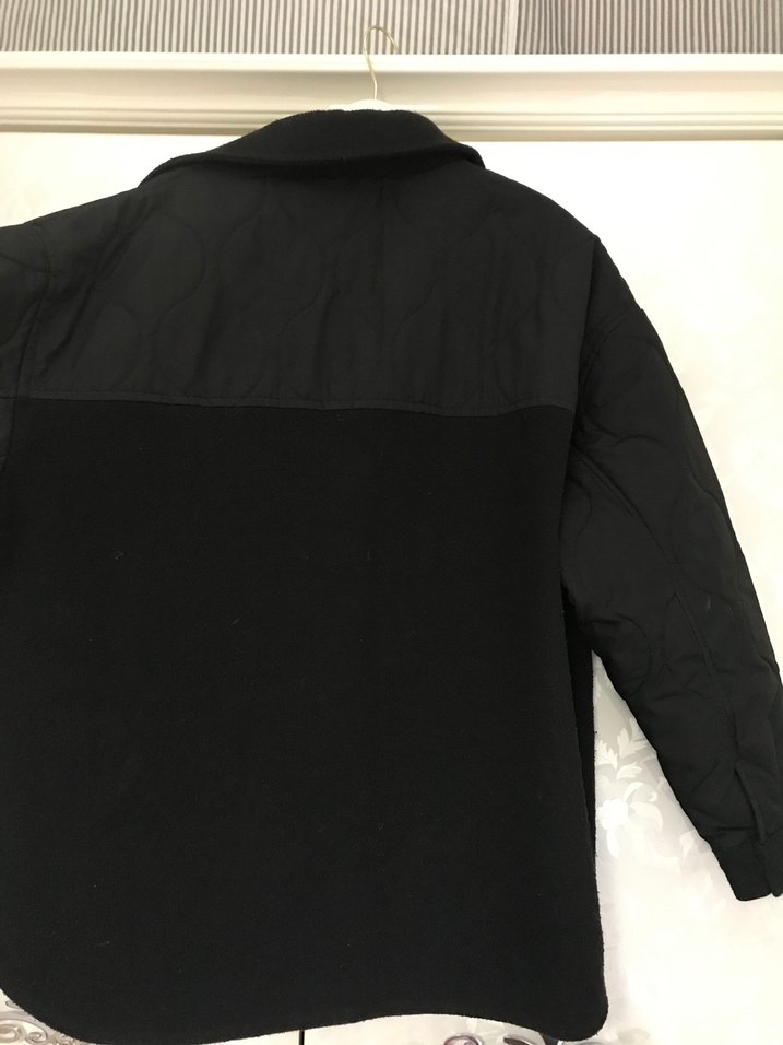 Düğmeli Siyah Ceket - Görsel 3