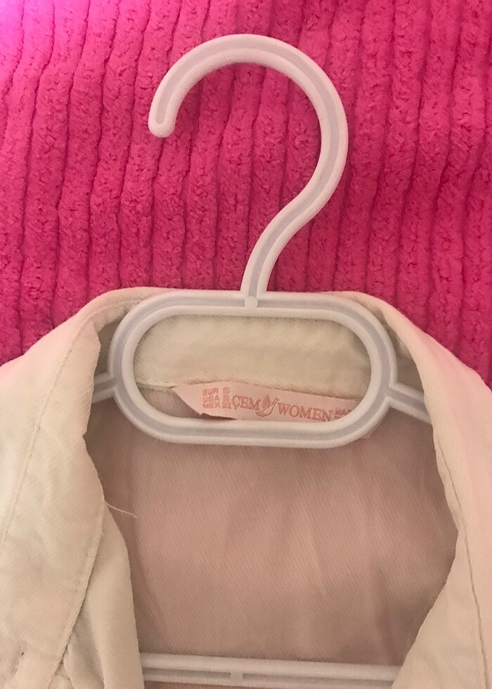 Beyaz gömlek - Görsel 2