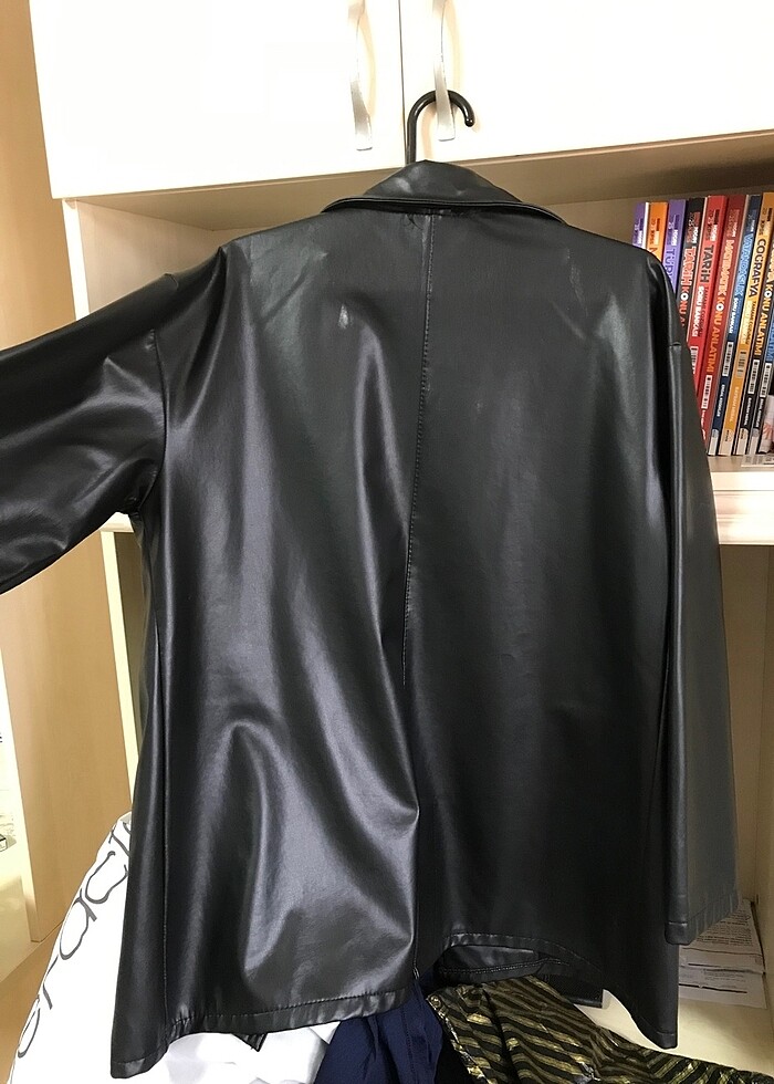 Siyah deri ceket - Görsel 4