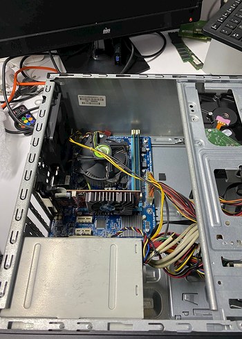 Beden İ5 3.Nesil AMD R7 240 Toplama Kasa