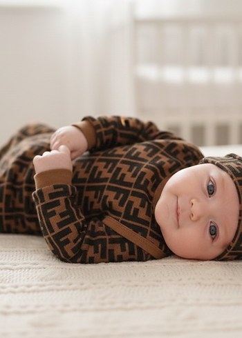 Marka model battaniyeli set - Görsel 2