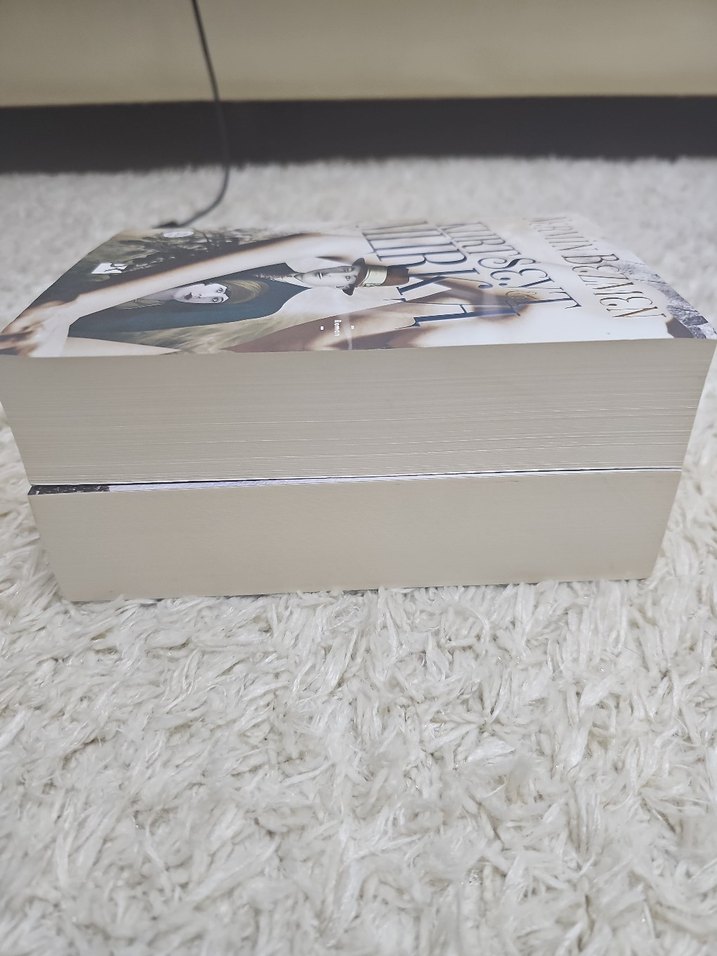 Kurt Seyt ve Şura, Kurt Seyt ve Mirka Romanları - Görsel 3