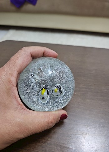 Renkli Penguen Figürlü Cam Küre - Görsel 4