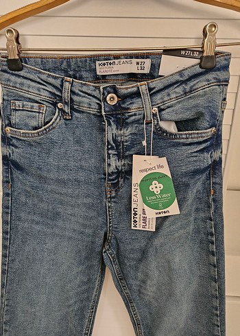 27 Beden Düğmeli, Baskılı Mavi Kadın Jean