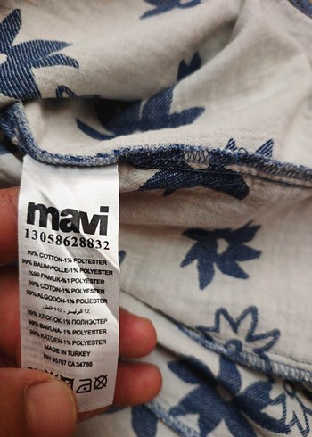 Çiçek Desenli Lacivert Kolsuz Midi Kot Elbise - Görsel 5