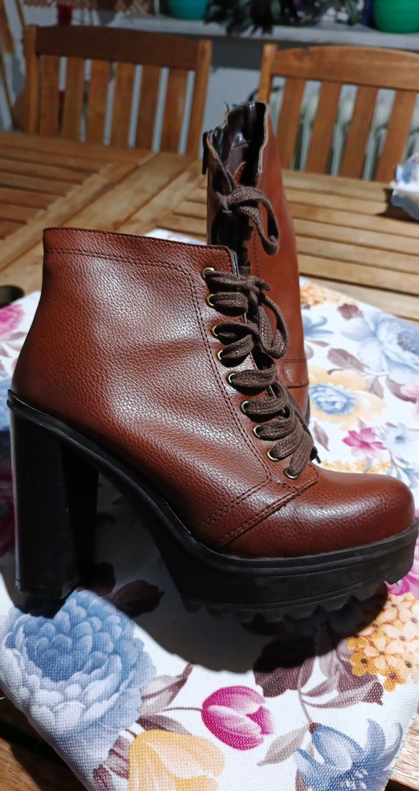 Kahverengi Deri Yüksek Topuklu Kadın Bot - Görsel 2