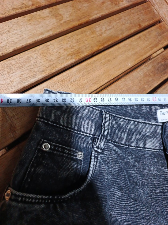 Gri siyah Salaş Mini Denim Şort - Görsel 3