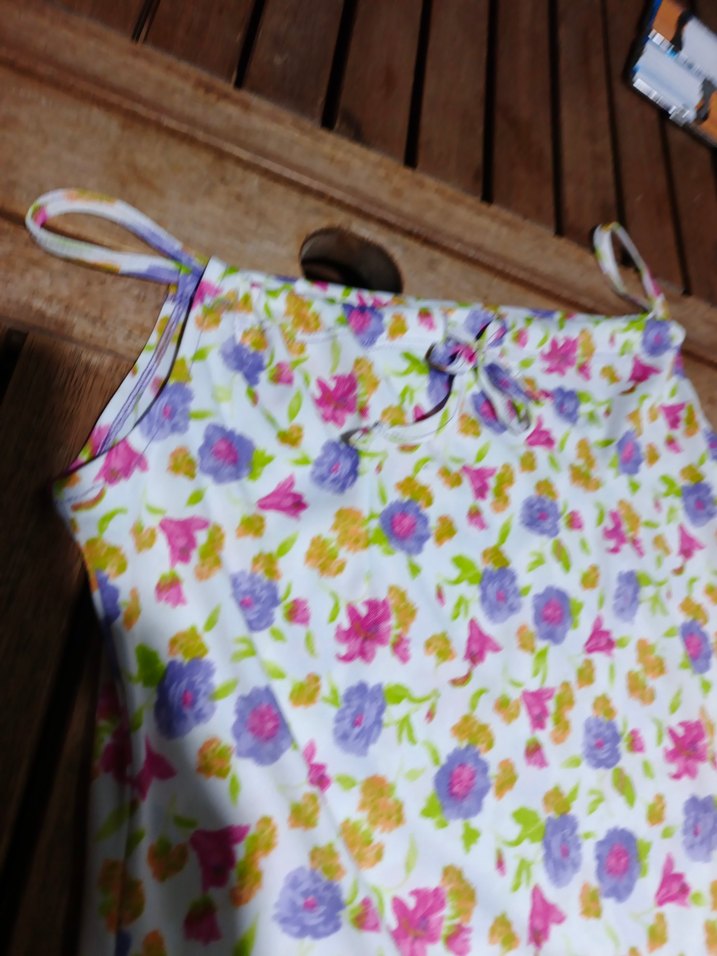 Çiçek Desenli  Gecelik - Görsel 2