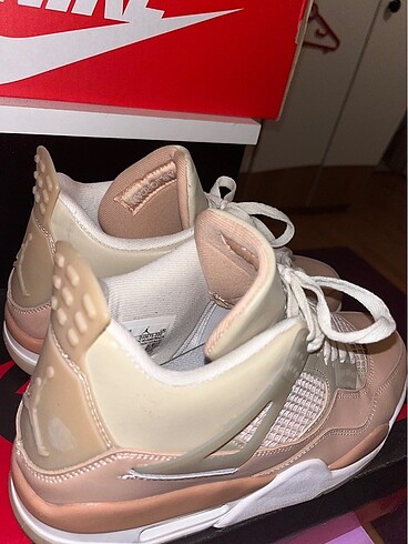 39,5 Beden Air Jordan 4 Retro Shimmer