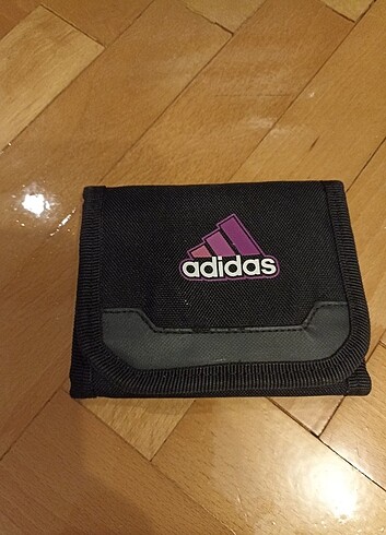 Adidas cüzdan 