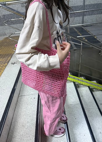 Zara Pembe Örgü Dantel çanta