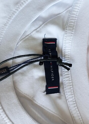 Tommy Hilfiger Tişört 