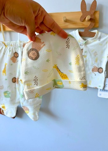 Erkek bebek Safari desenli 5li hastane çıkışı takım - Görsel 5