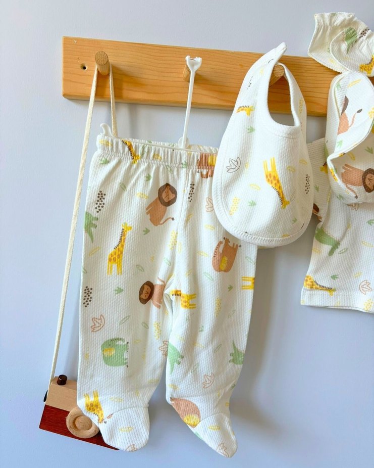 Erkek bebek Safari desenli 5li hastane çıkışı takım - Görsel 4