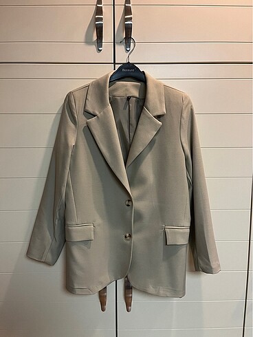 38 Beden ten rengi Renk Trendyolmilla Vizon Regular Astarlı Dokuma Blazer Ceket