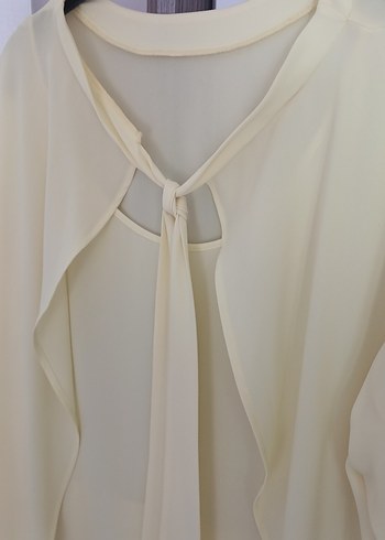 Sarı V Yaka Drapeli Kadın Bluz - Görsel 2