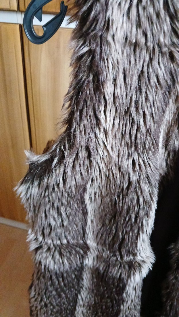 Kahverengi Kürklü Kadın Yelek - Görsel 4